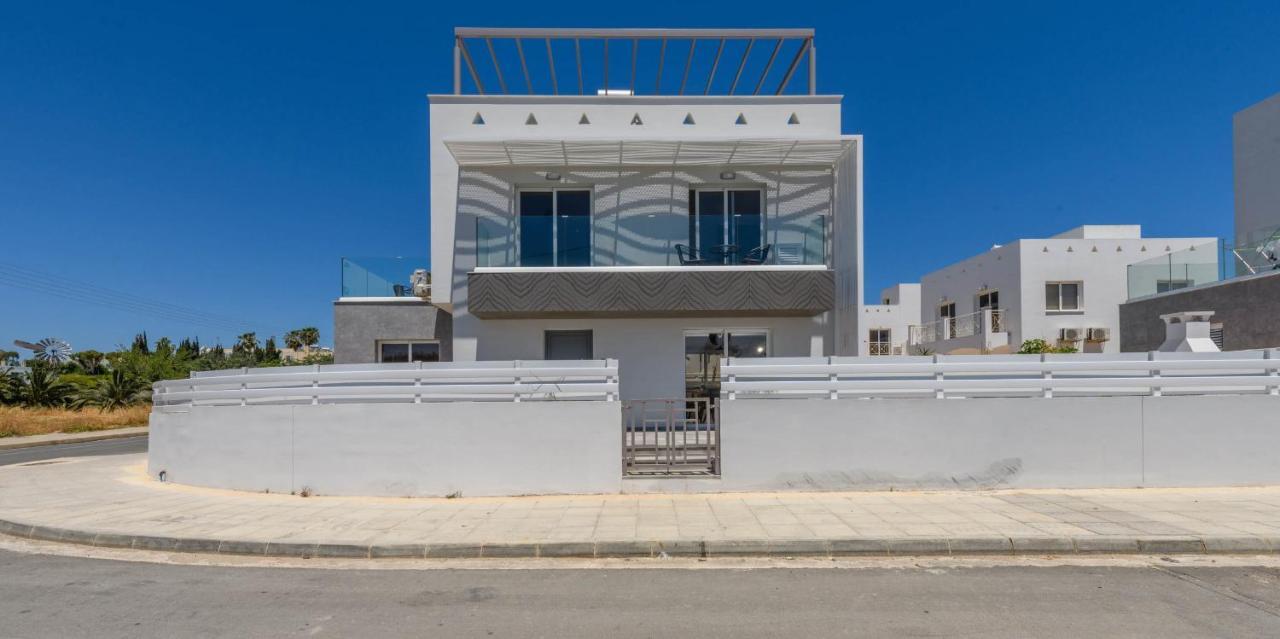 Nissini Villa #4 Aya Napa Dış mekan fotoğraf